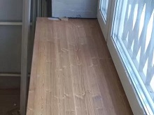 Подоконник из сосны цельноламельной