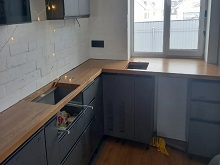 Кухонная столешница из сращенного массива дерева