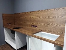 Кухонная столешница из дерева, массив